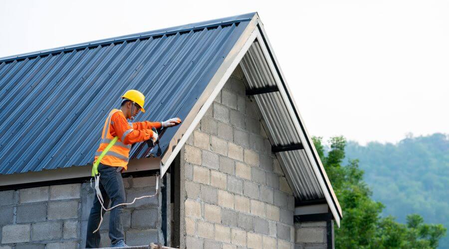 Professional roofing contractor services in Seaton